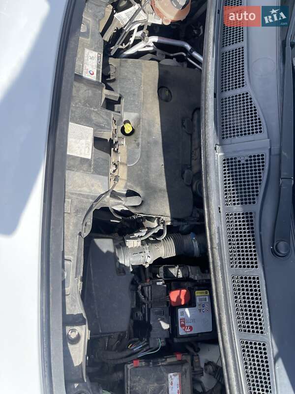 Вантажний фургон Peugeot Expert 2018 в Луцьку