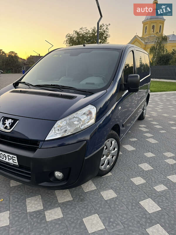 Грузовой фургон Peugeot Expert 2012 в Дублянах