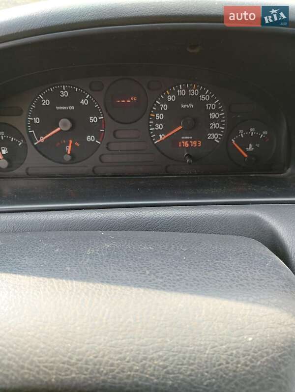 Борт Peugeot Expert 2002 в Милой