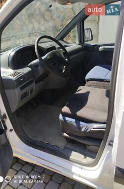 Грузовой фургон Peugeot Expert 2006 в 