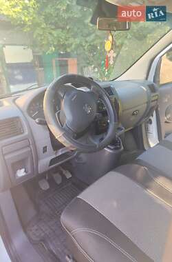 Минивэн Peugeot Expert 2011 в 