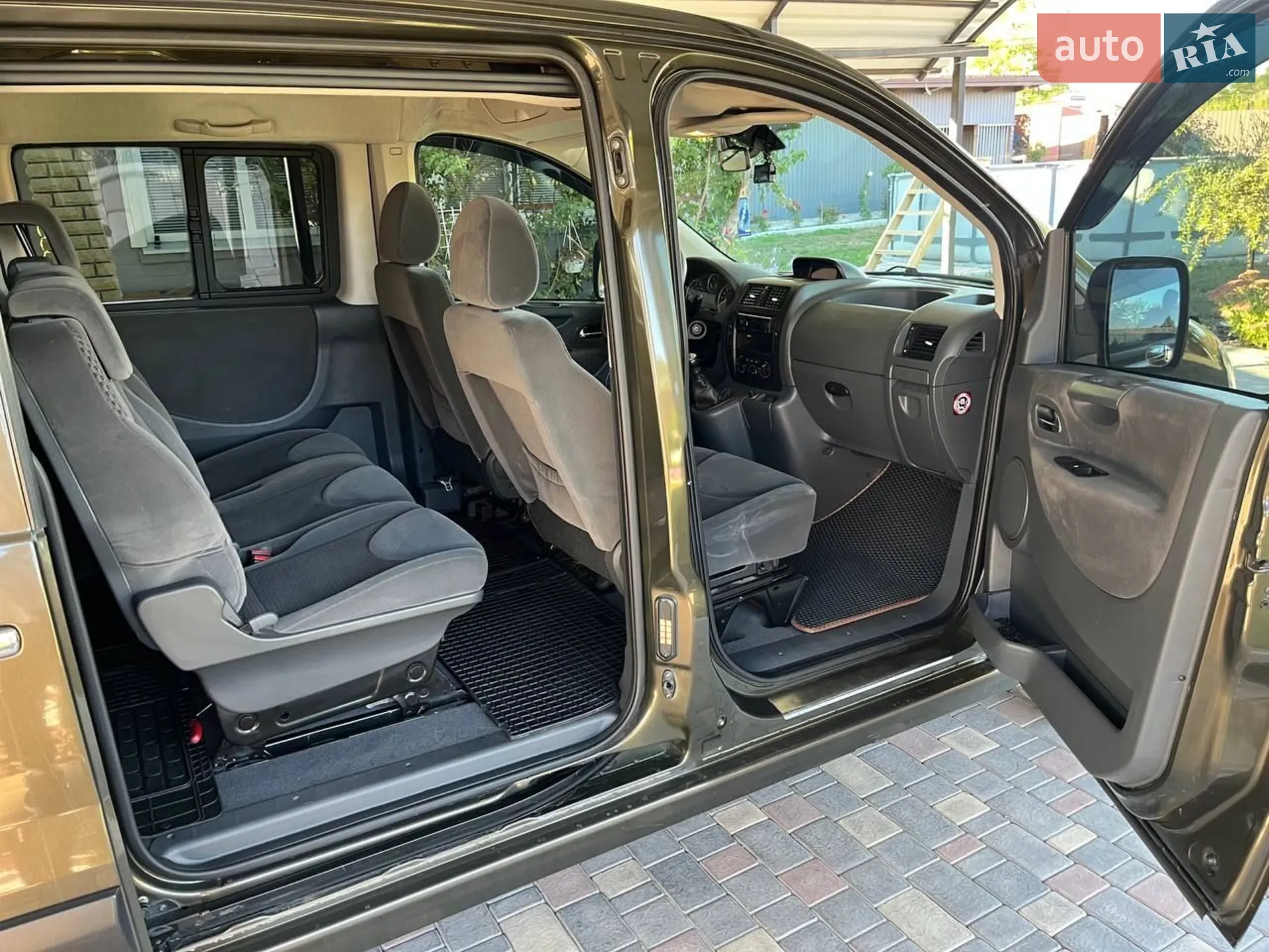 Peugeot Expert 2014 VIN VF3XDRHKHEZ045360 фото оголошення 4 з 21