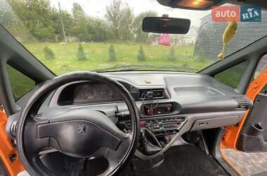 Грузовой фургон Peugeot Expert 2001 в 