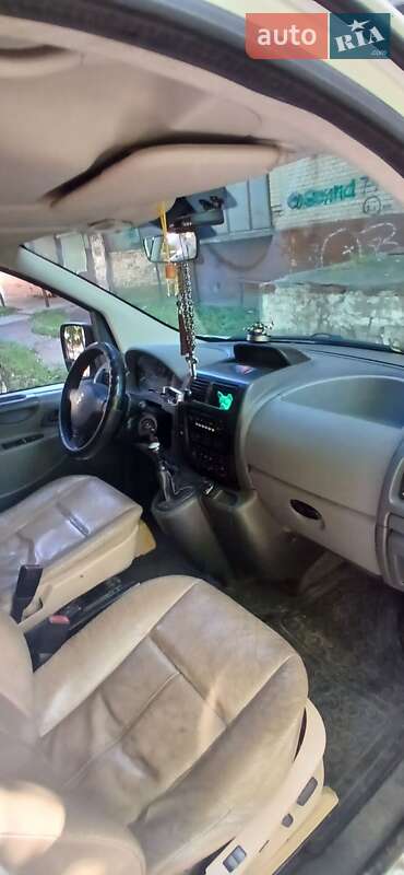 Мінівен Peugeot Expert 2009 в Ярмолинцях