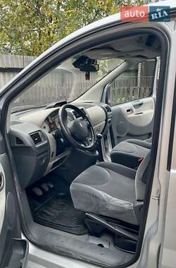 Мінівен Peugeot Expert 2010 в 