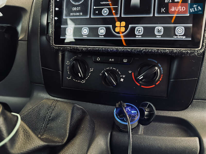 Минивэн Peugeot Expert 2007 в Залещиках фото 19 Минивэн Peugeot Expert 2007 в Залещиках