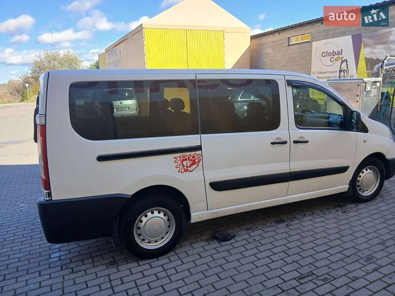 Мінівен Peugeot Expert 2008 в Новояворівську фото 4 Мінівен Peugeot Expert 2008 в Новояворівську