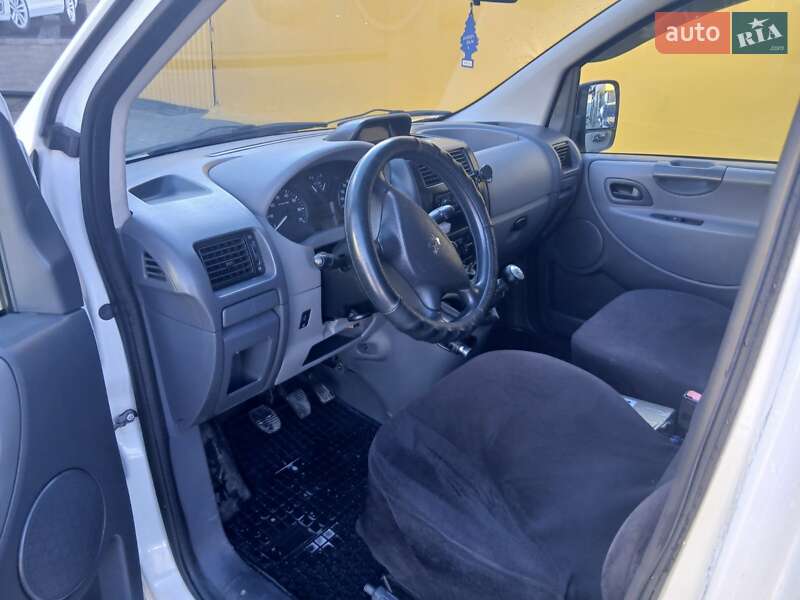 Мінівен Peugeot Expert 2008 в Новояворівську фото 8 Мінівен Peugeot Expert 2008 в Новояворівську