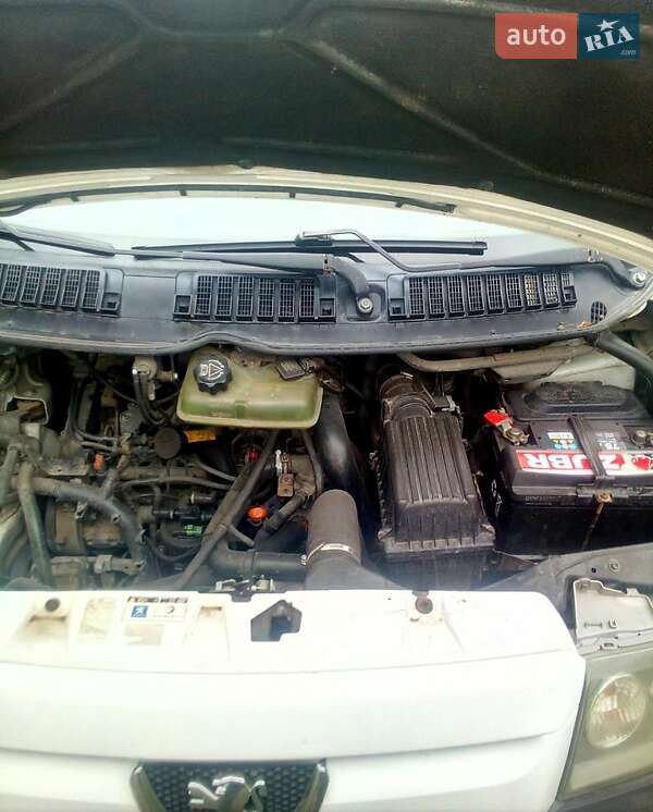 Минивэн Peugeot Expert 2005 в Южноукраинске фото 14 Минивэн Peugeot Expert 2005 в Южноукраинске