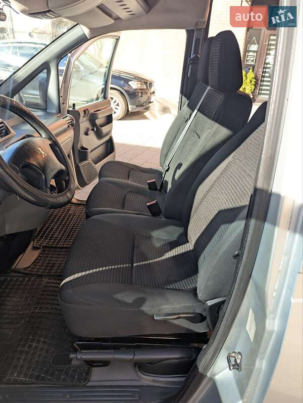 Мінівен Peugeot Expert 2004 в Калуші