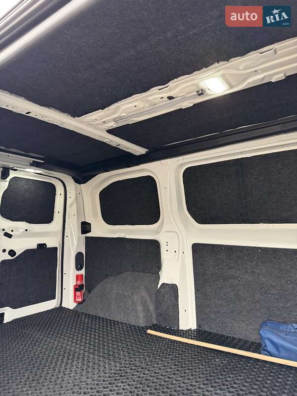 Вантажний фургон Peugeot Expert 2020 в Києві