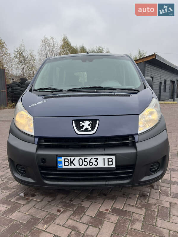 Минивэн Peugeot Expert 2007 в Ровно фото 20 Минивэн Peugeot Expert 2007 в Ровно