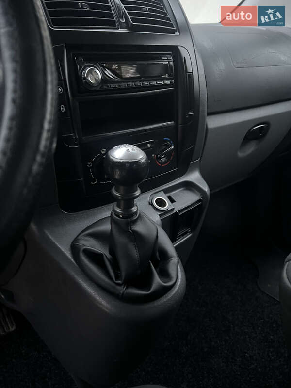 Минивэн Peugeot Expert 2007 в Ровно фото 35 Минивэн Peugeot Expert 2007 в Ровно