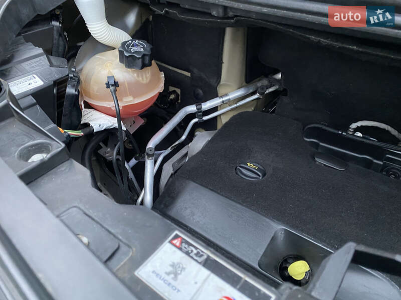 Мінівен Peugeot Expert 2019 в Долині фото 28 Мінівен Peugeot Expert 2019 в Долині