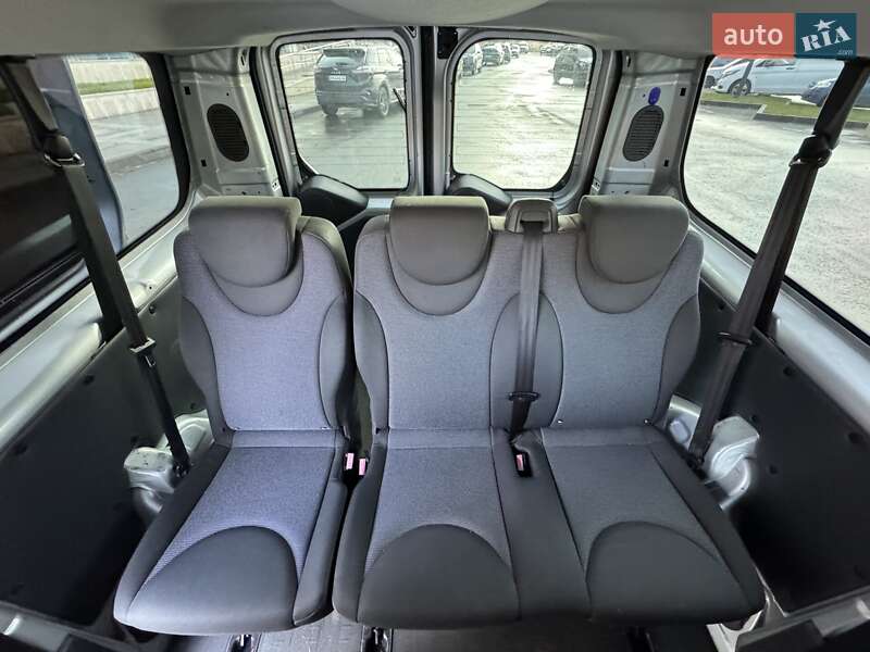 Мінівен Peugeot Expert 2011 в Дніпрі