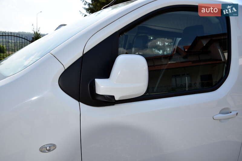 Мінівен Peugeot Expert 2017 в Золочеві фото 6 Мінівен Peugeot Expert 2017 в Золочеві