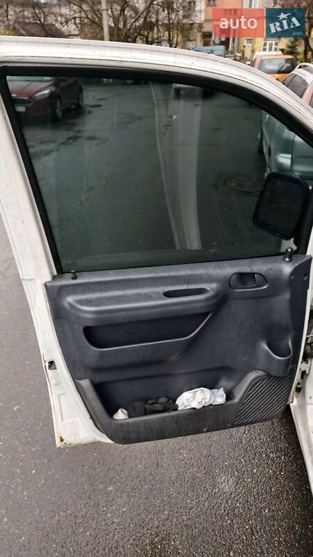 Грузовой фургон Peugeot Expert 2004 в Ивано-Франковске