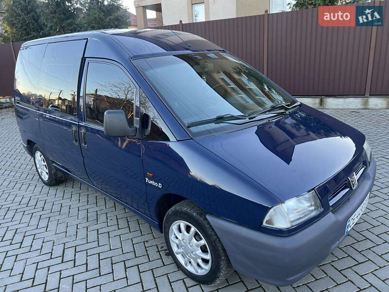 Мінівен Peugeot Expert 1999 в Чернівцях