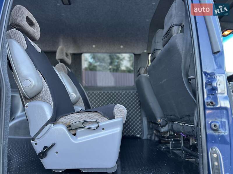 Мінівен Peugeot Expert 1999 в Чернівцях