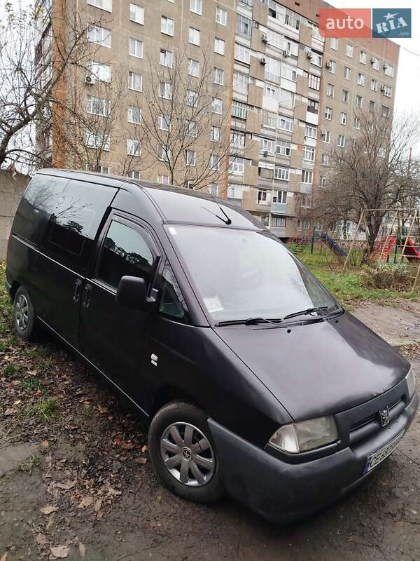 Мінівен Peugeot Expert 2001 в Чернівцях