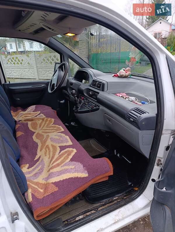 Минивэн Peugeot Expert 2006 в Лановцах