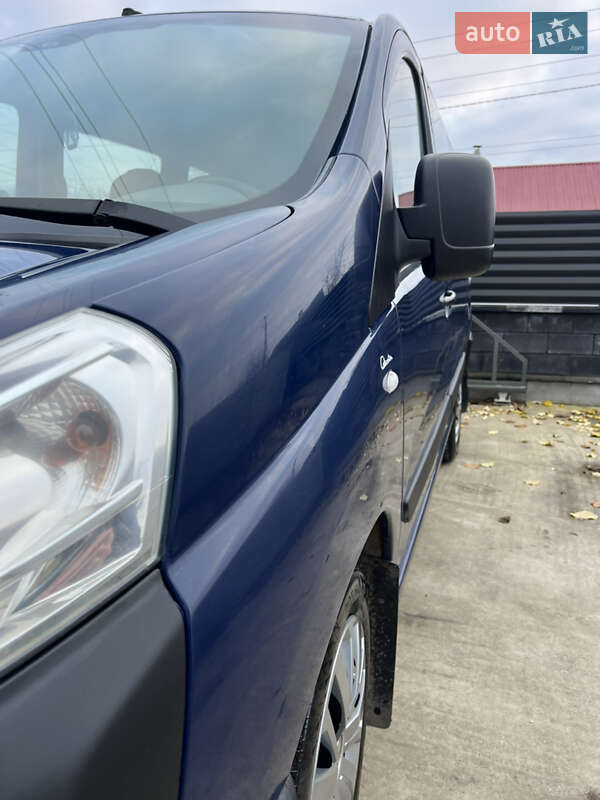 Минивэн Peugeot Expert 2007 в Ровно фото 26 Минивэн Peugeot Expert 2007 в Ровно