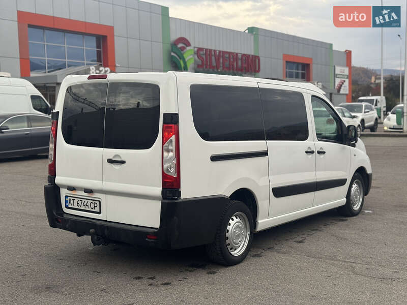 Мінівен Peugeot Expert 2014 в Сваляві