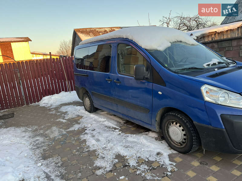 Минивэн Peugeot Expert 2009 в Сарнах фото 24 Минивэн Peugeot Expert 2009 в Сарнах