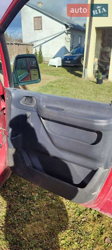 Минивэн Peugeot Expert 2000 в Самборе