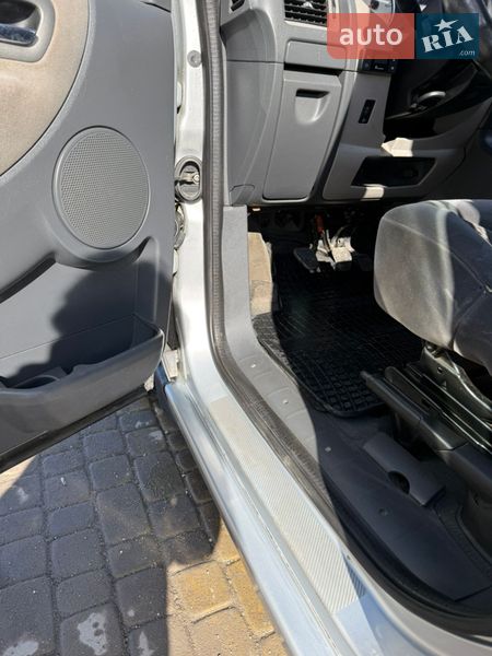 Мінівен Peugeot Expert 2008 в Волочиську