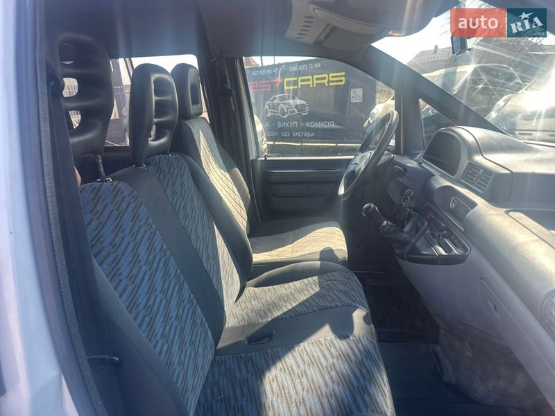 Мінівен Peugeot Expert 2001 в Івано-Франківську