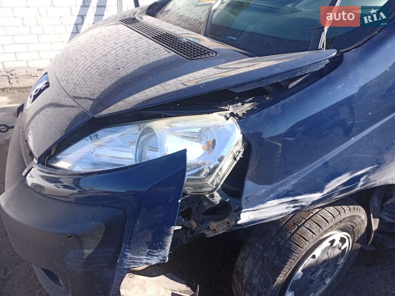 Минивэн Peugeot Expert 2008 в Киеве