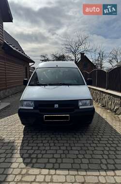 Мінівен Peugeot Expert 2000 в Надвірній