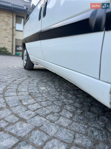 Минивэн Peugeot Expert 2006 в Жовкве