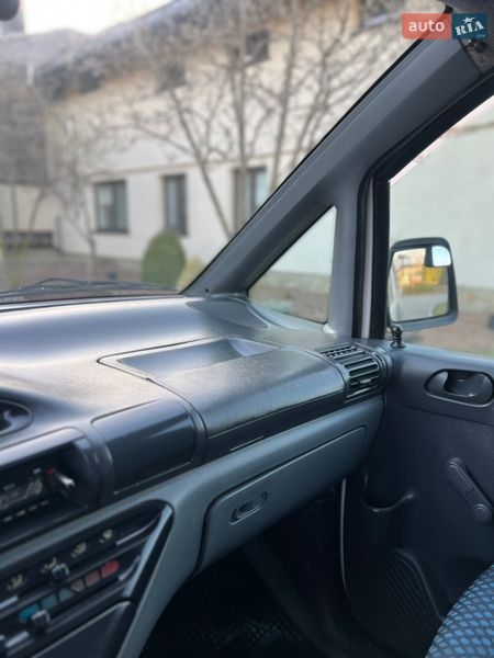 Минивэн Peugeot Expert 2006 в Жовкве