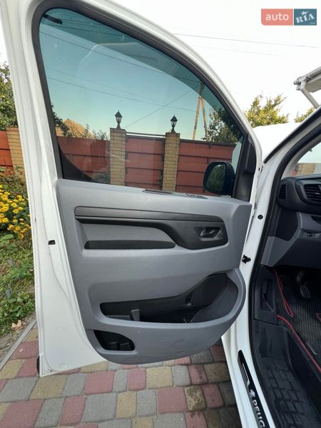 Микроавтобус грузовой (до 3,5т) Peugeot Expert 2017 в Черкассах фото 14 Микроавтобус грузовой (до 3,5т) Peugeot Expert 2017 в Черкассах
