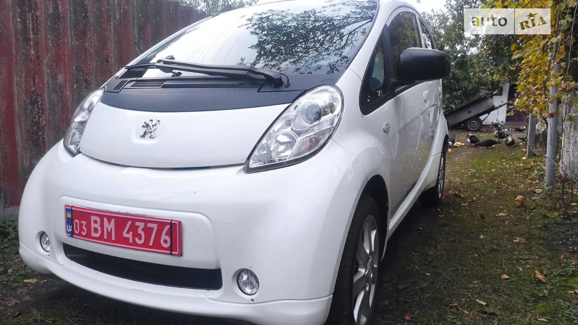 Peugeot iOn 2012