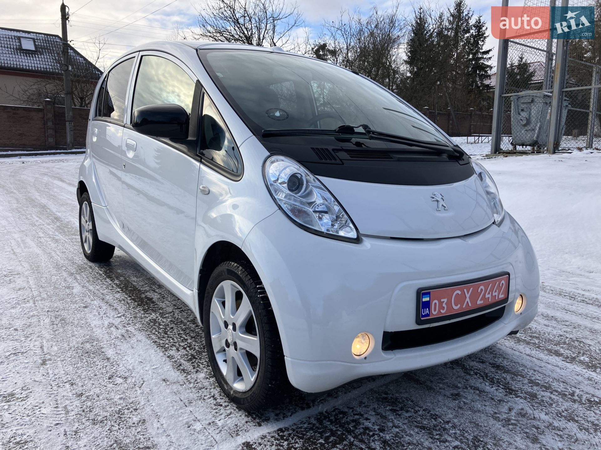 2012 Peugeot iOn - мініатюра 27