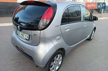 Хэтчбек Peugeot iOn 2012 в Хмельнике