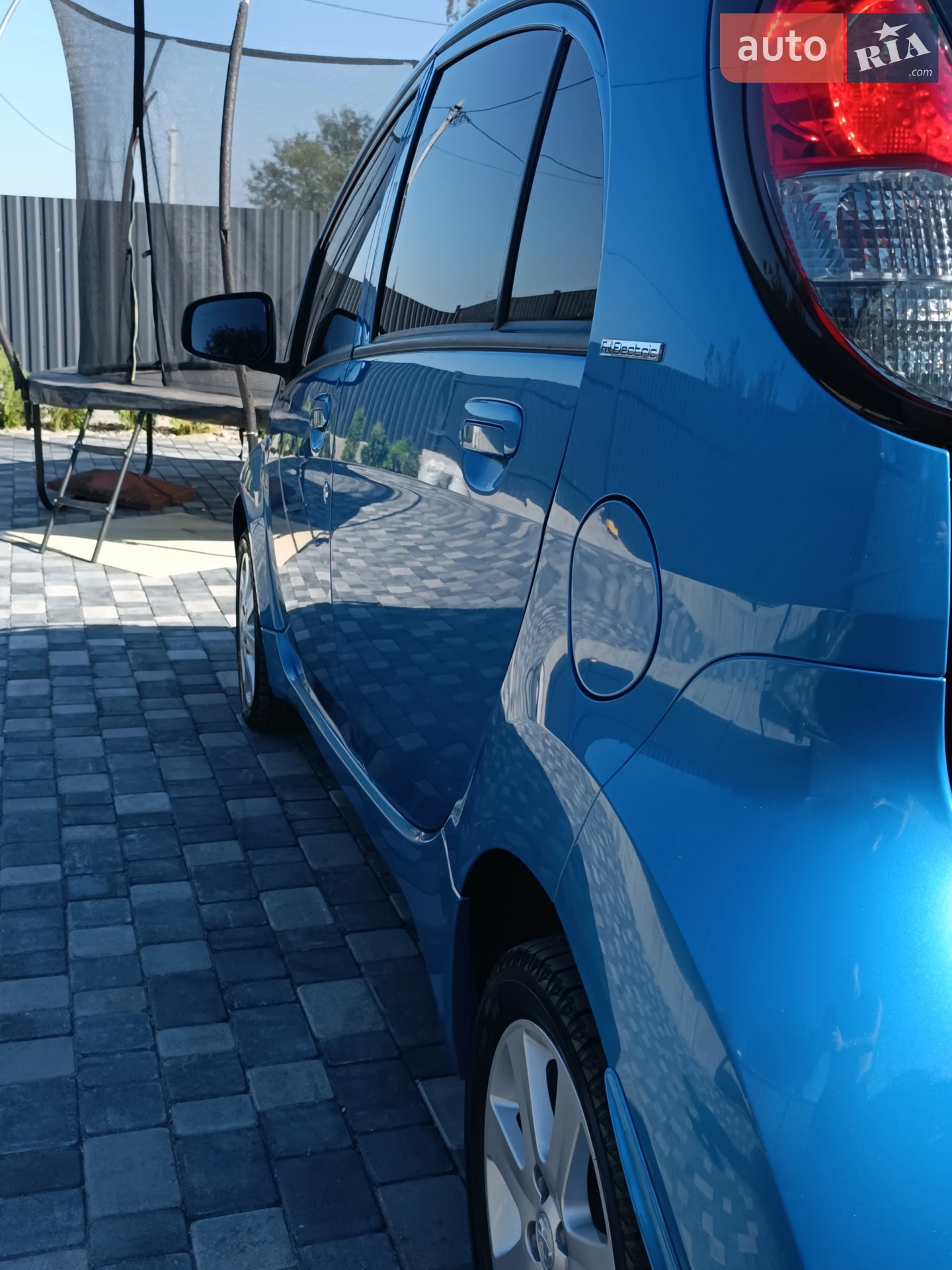 2012 Peugeot iOn - мініатюра 10