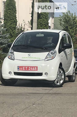 Хетчбек Peugeot iOn 2012 в Рівному