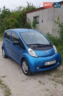 Хэтчбек Peugeot iOn 2014 в Львове