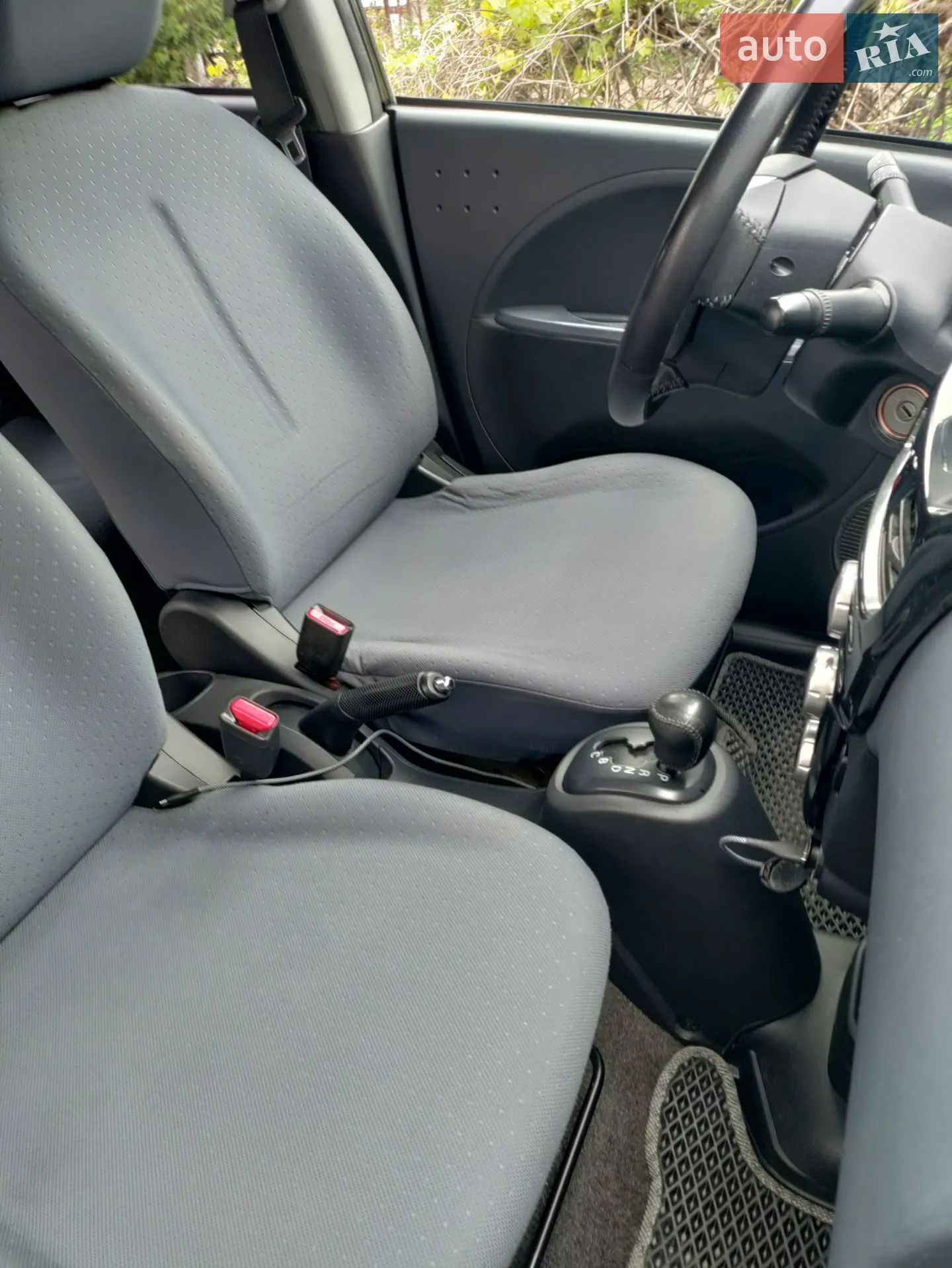 2011 Peugeot iOn - мініатюра 30