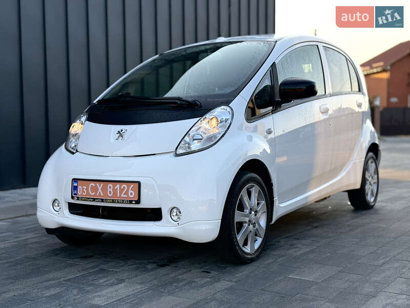Хетчбек Peugeot iOn 2017 в Луцьку