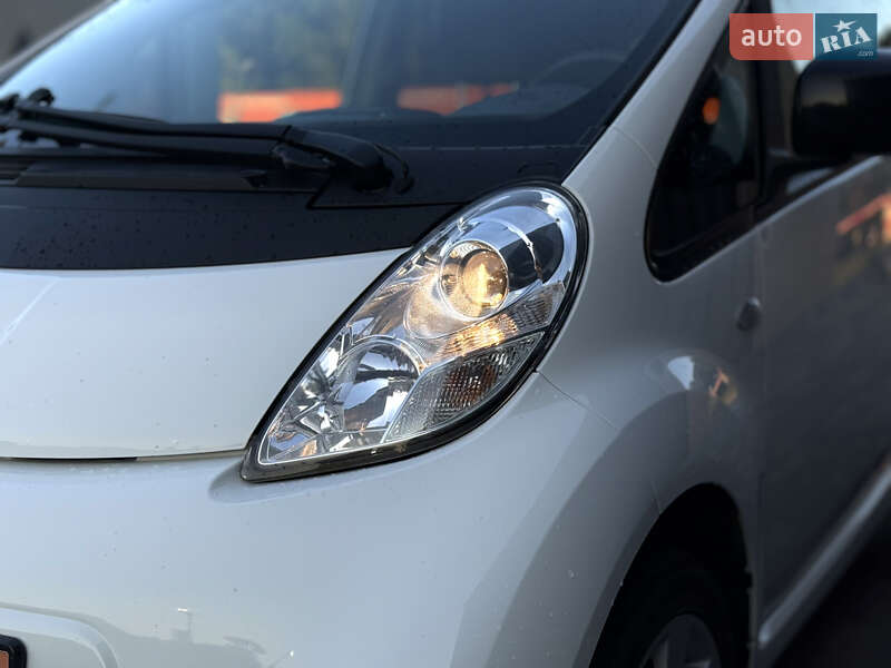 Хетчбек Peugeot iOn 2017 в Луцьку