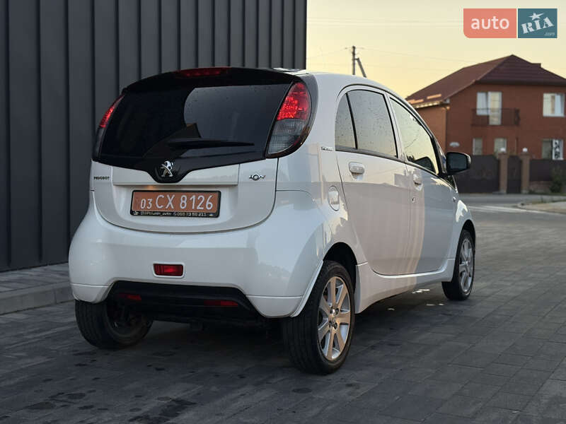 Хетчбек Peugeot iOn 2017 в Луцьку