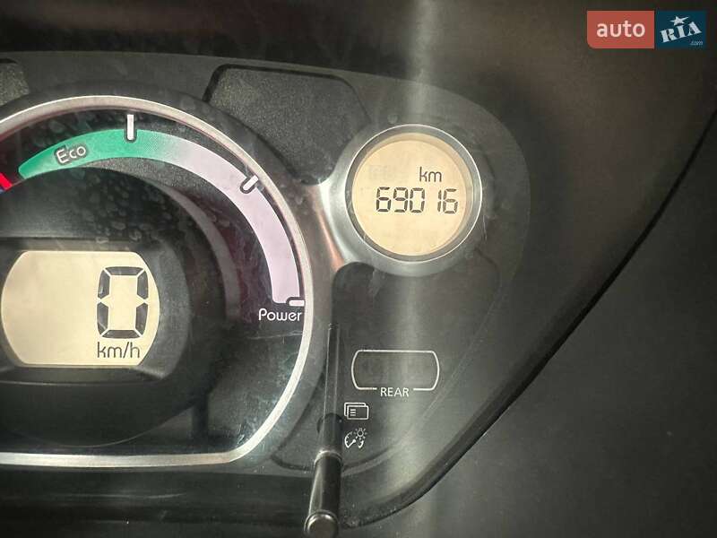 Хетчбек Peugeot iOn 2016 в Львові фото 12 Хетчбек Peugeot iOn 2016 в Львові