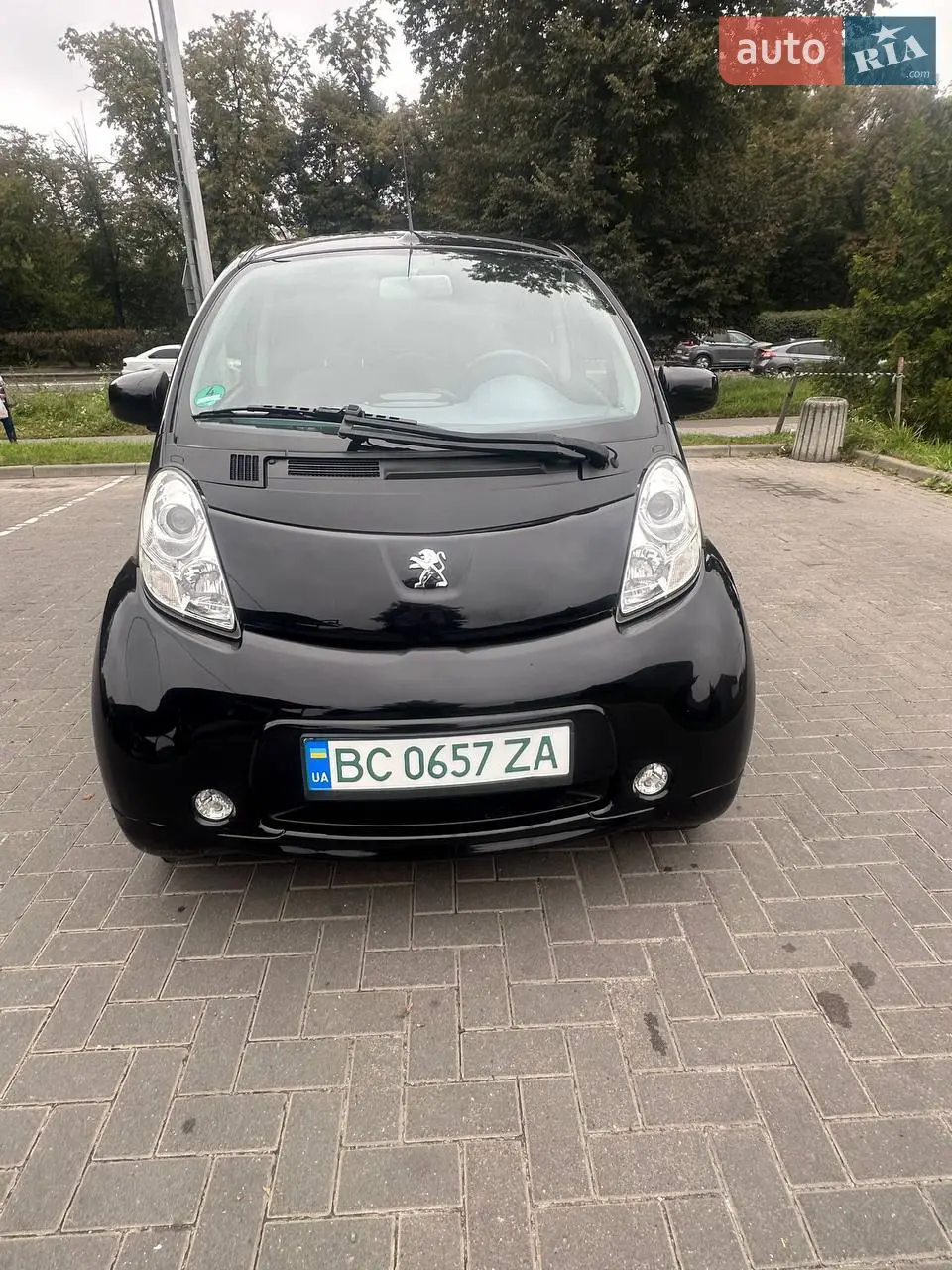 2016 Peugeot iOn - мініатюра 16