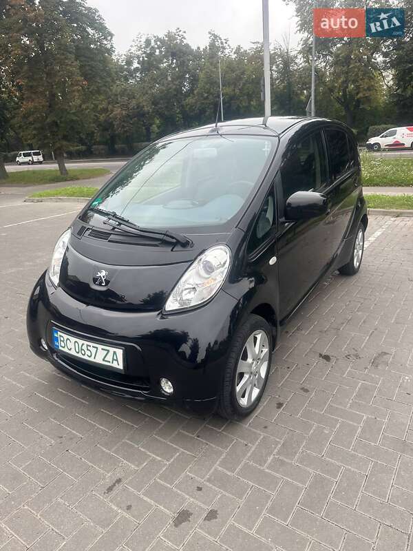 Хетчбек Peugeot iOn 2016 в Львові фото 3 Хетчбек Peugeot iOn 2016 в Львові