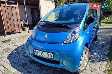 Хетчбек Peugeot iOn 2016 в Кременчуці